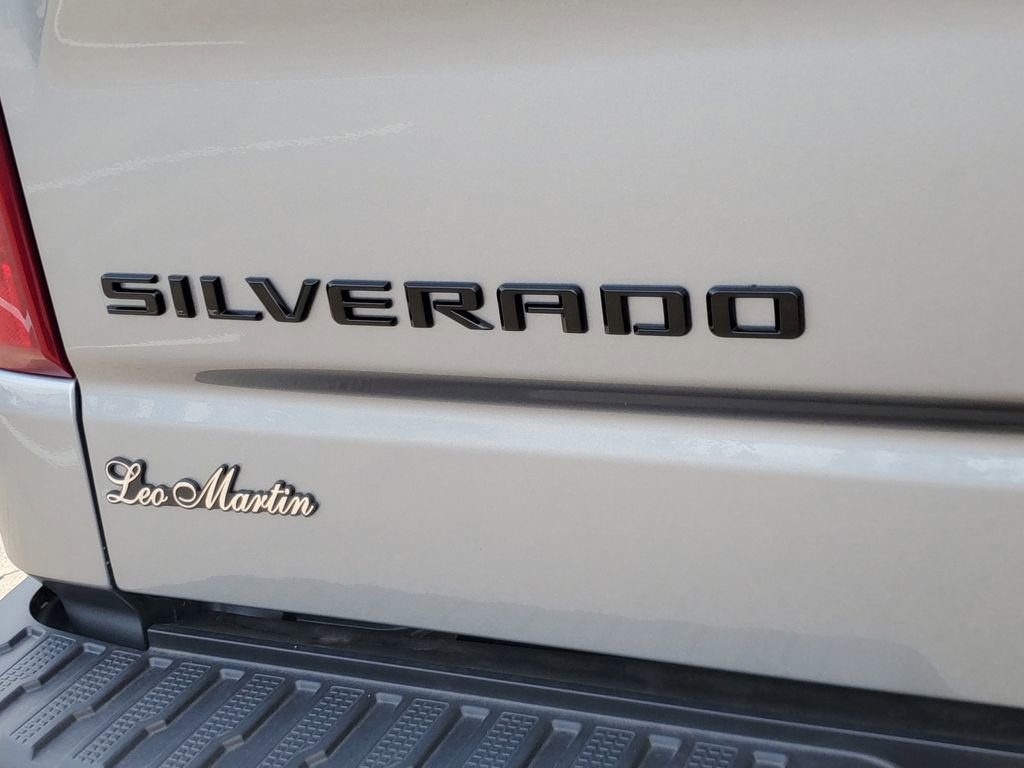 New 2026 Chevrolet Silverado 1500 Custom Trail Boss w/ LPO, Dark Essentials Package image 7