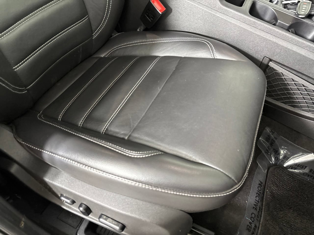 Used 2019 Ford Escape Titanium FWD image 31