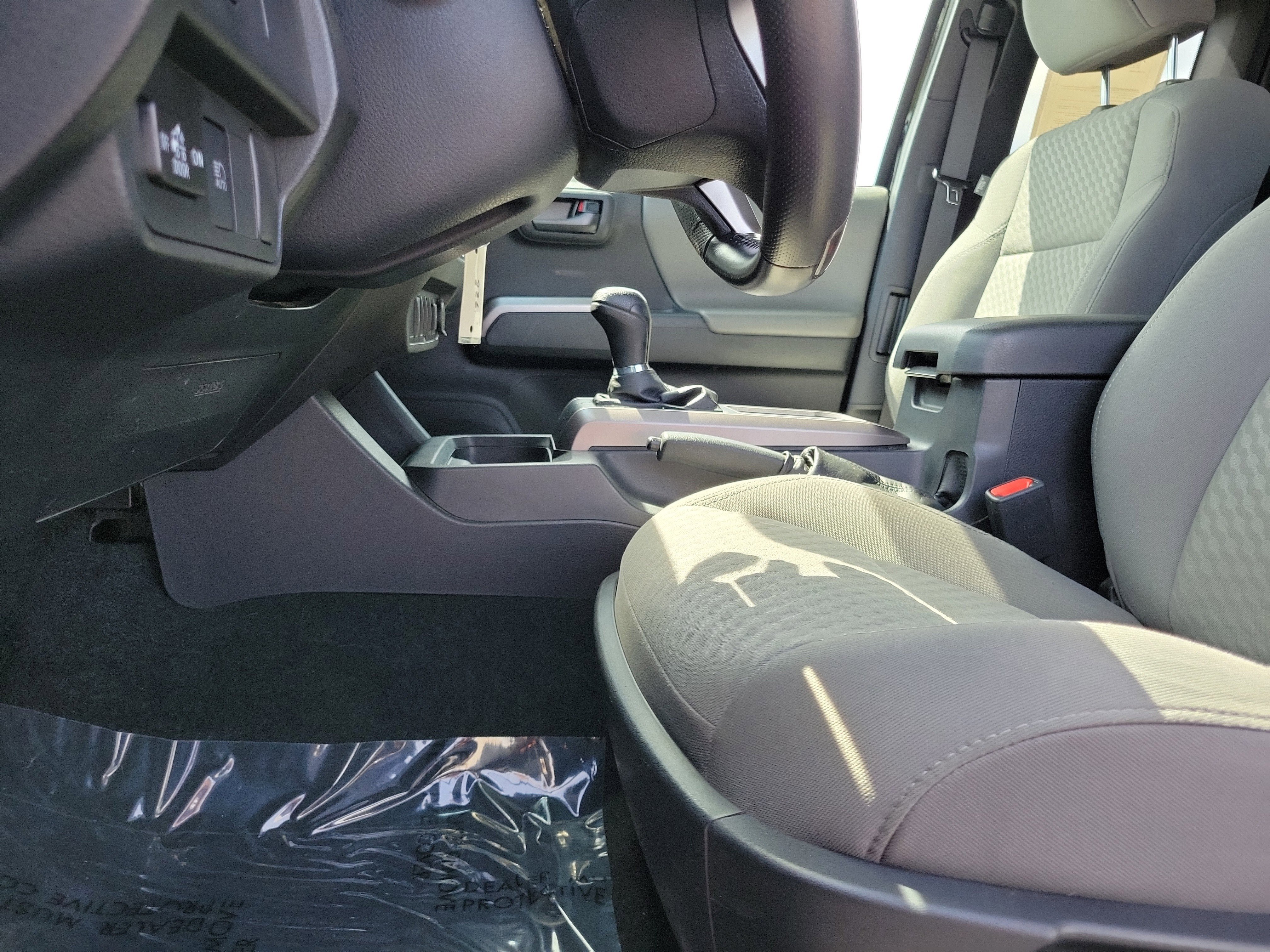 Used 2022 Toyota Tacoma SR5 image 12