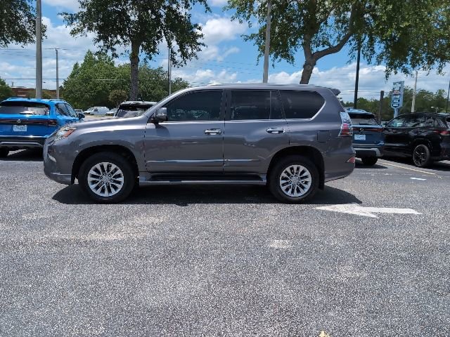 Used 2015 Lexus GX 460 w/ Premium Package AWD/4WD image 3