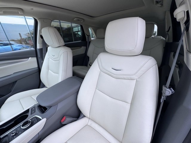 New 2026 Cadillac XT5 Premium Luxury image 11