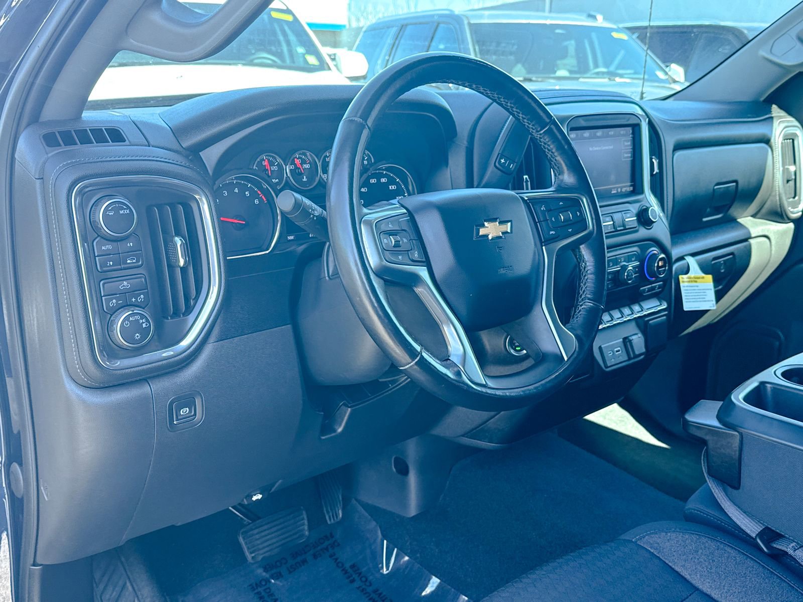 Certified 2020 Chevrolet Silverado 1500 LT w/ All-Star Edition image 16