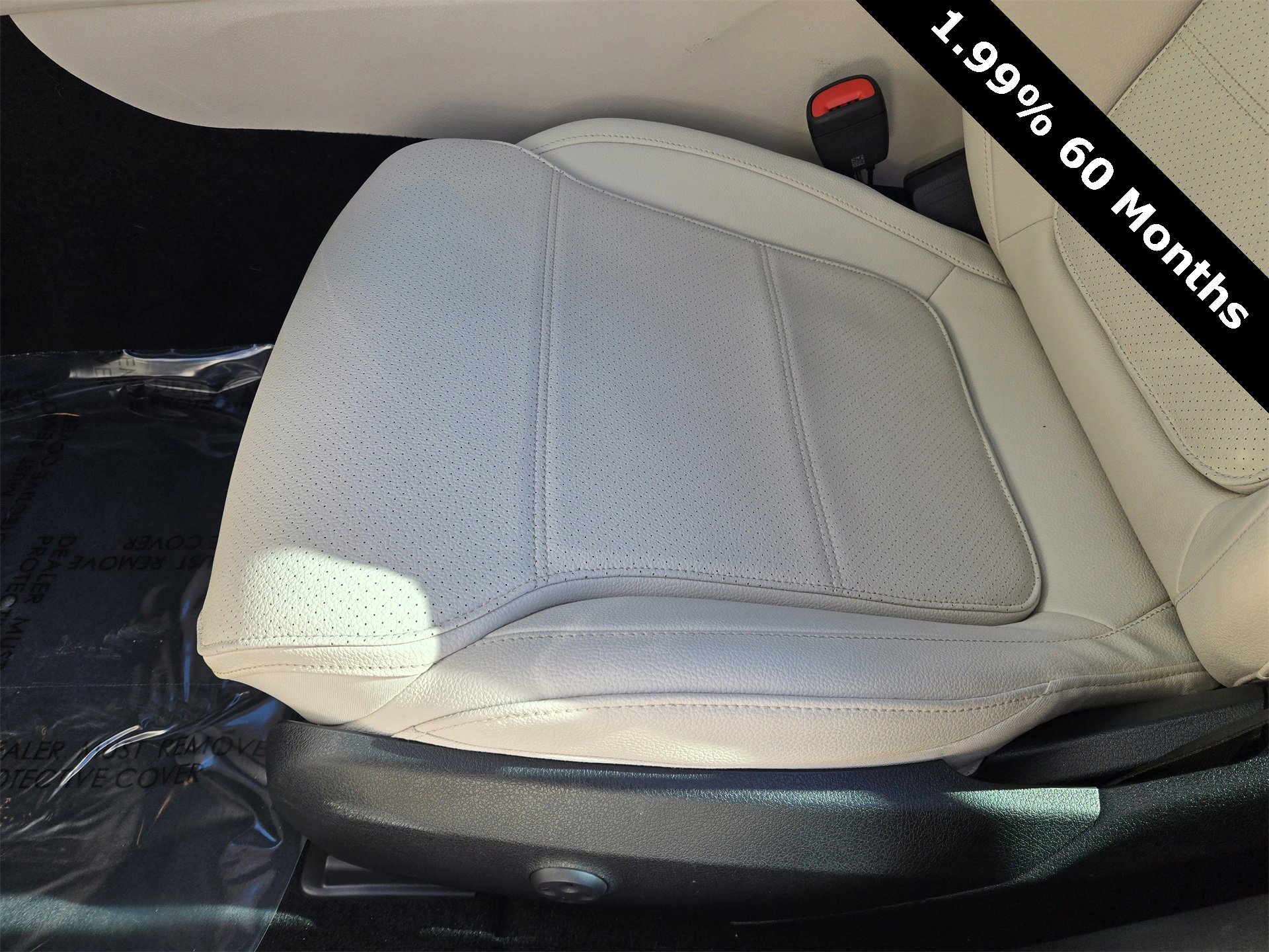 Certified 2025 Mercedes-Benz C 300 Sedan image 21