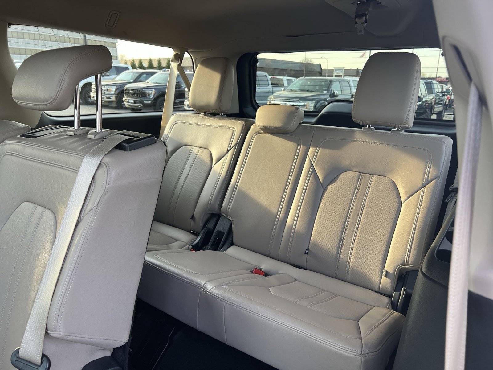 Used 2024 Ford Expedition Max Limited image 26