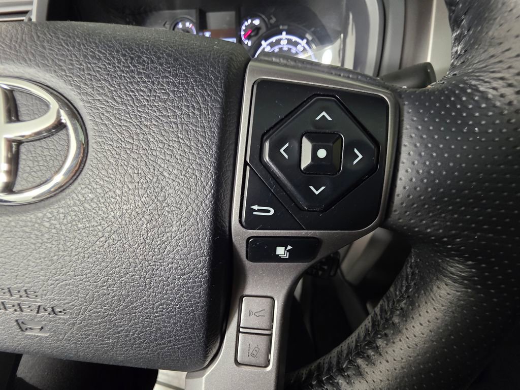 Used 2023 Toyota 4Runner SR5 Premium w/ Moonroof Package RWD image 23