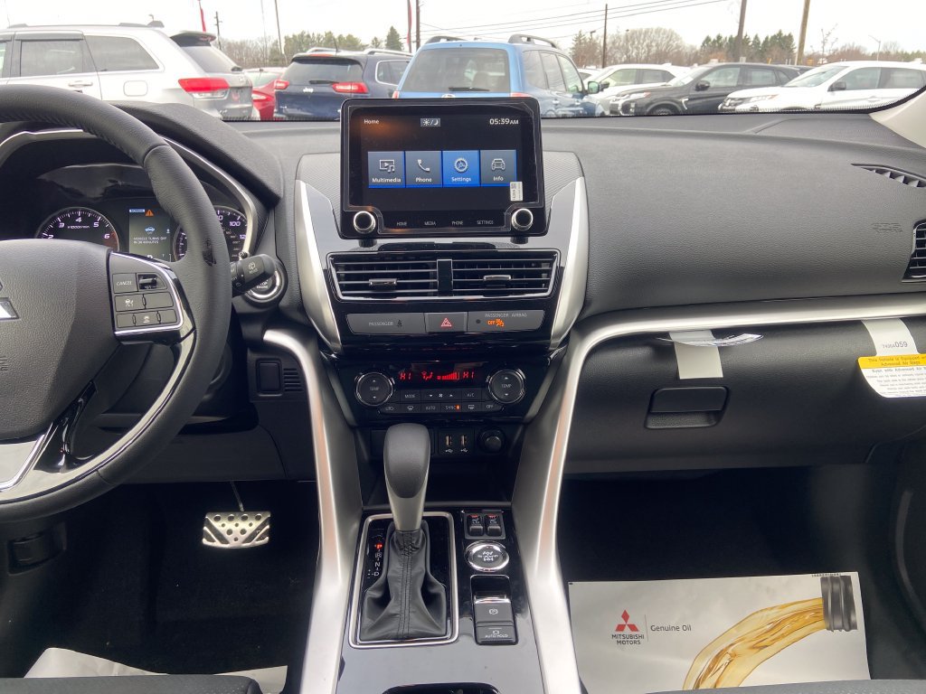 New 2026 Mitsubishi Eclipse Cross SE AWD/4WD image 28