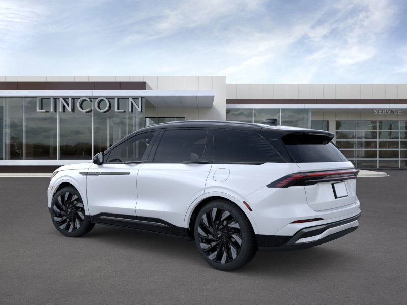 New 2026 Lincoln Nautilus Reserve image 4