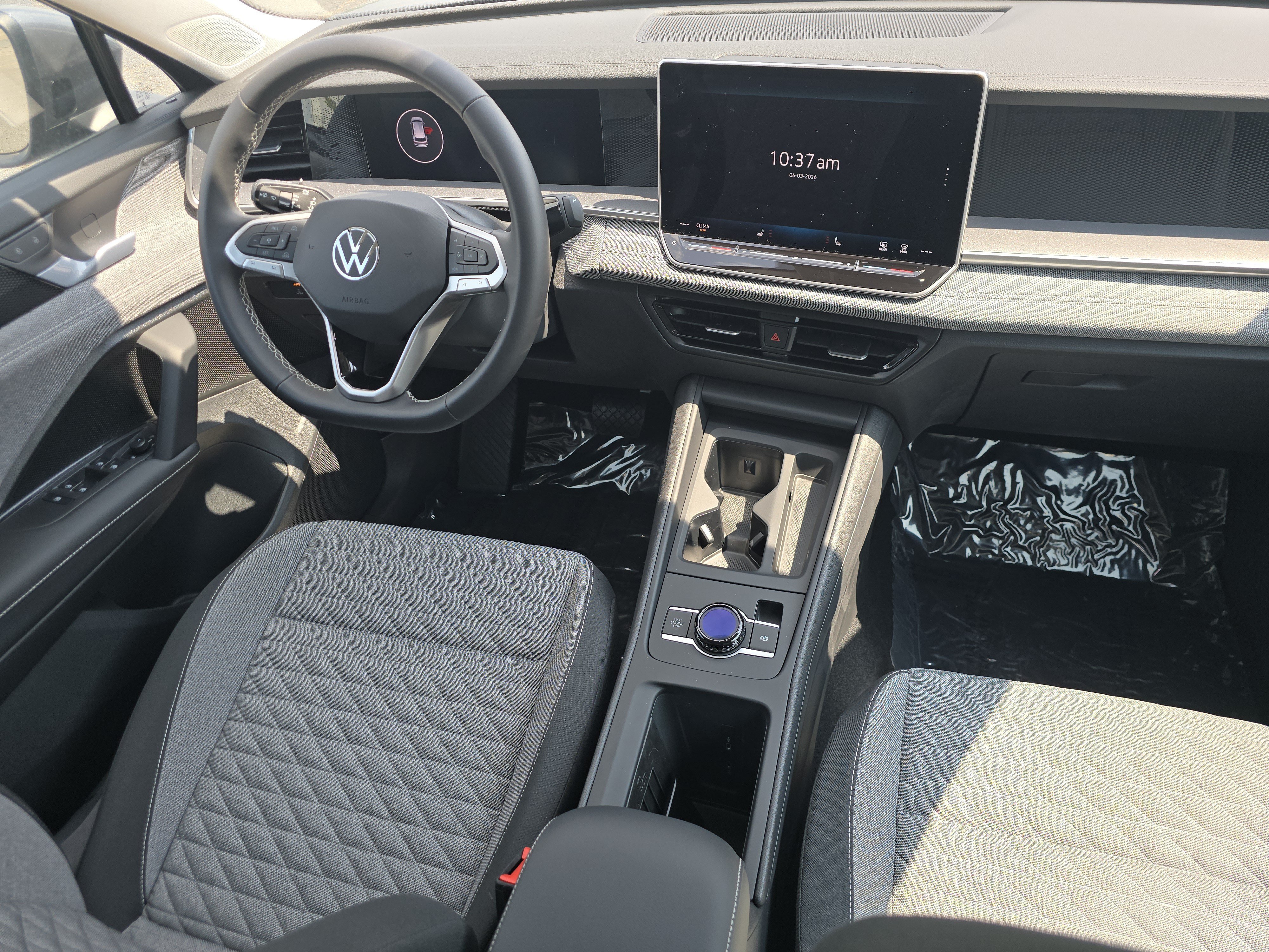 New 2026 Volkswagen Tiguan S FWD image 17