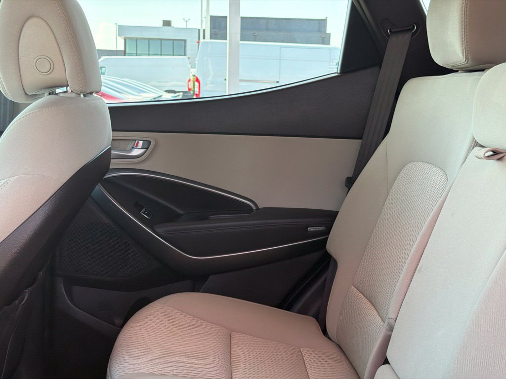 Used 2017 Hyundai Santa Fe Sport AWD/4WD image 18