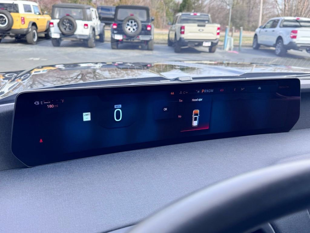 Used 2025 Ford Expedition Max Active image 14