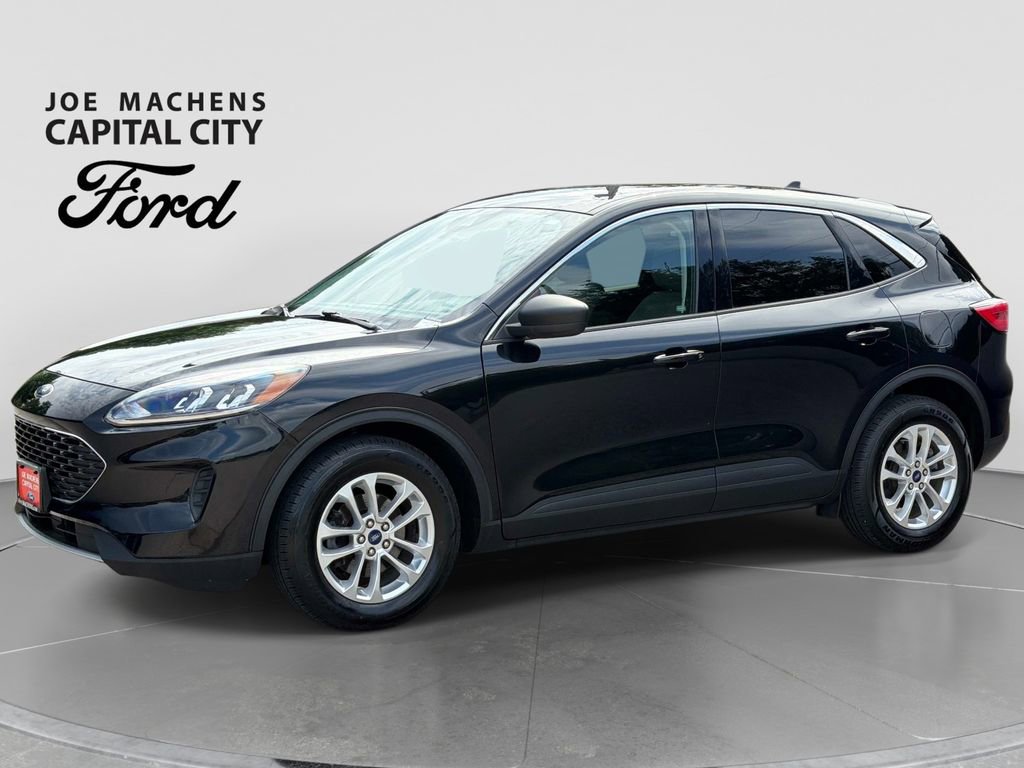 Used 2022 Ford Escape SE w/ Cold Weather Package FWD image 9