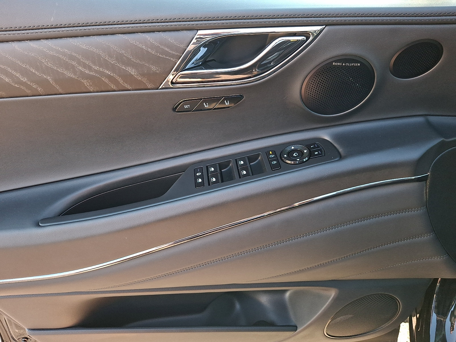 Certified 2026 Genesis GV80 3.5T Prestige AWD/4WD image 12
