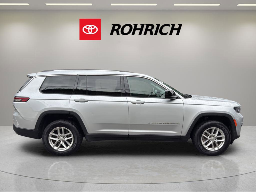 Used 2021 Jeep Grand Cherokee L Laredo w/ Luxury Tech Group I image 23