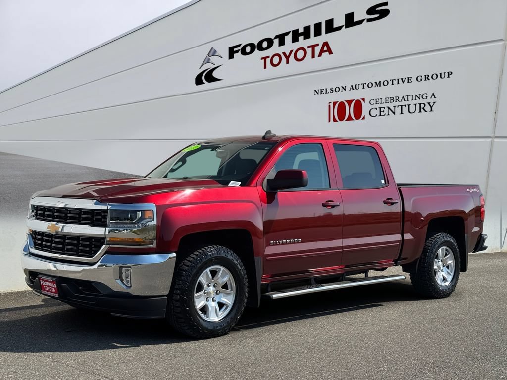 Used 2017 Chevrolet Silverado 1500 LT w/ All Star Edition AWD/4WD image 3