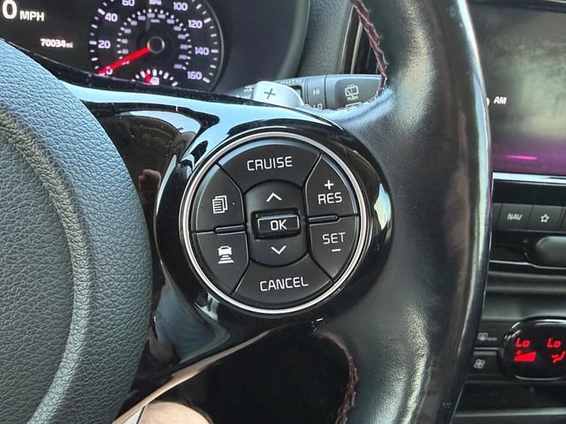 Used 2020 Kia Soul GT-Line Turbo FWD image 29