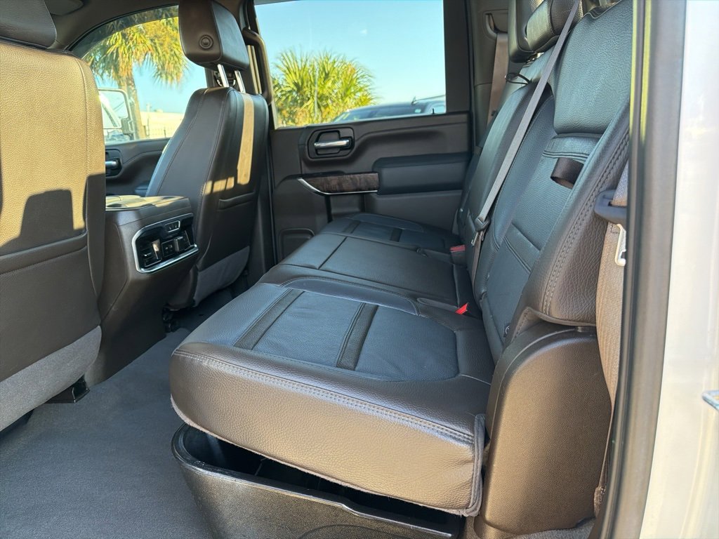 Used 2023 GMC Sierra 2500 Denali w/ Denali Ultimate Package image 14