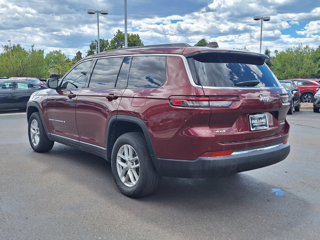 Used 2024 Jeep Grand Cherokee L Laredo AWD/4WD image 5