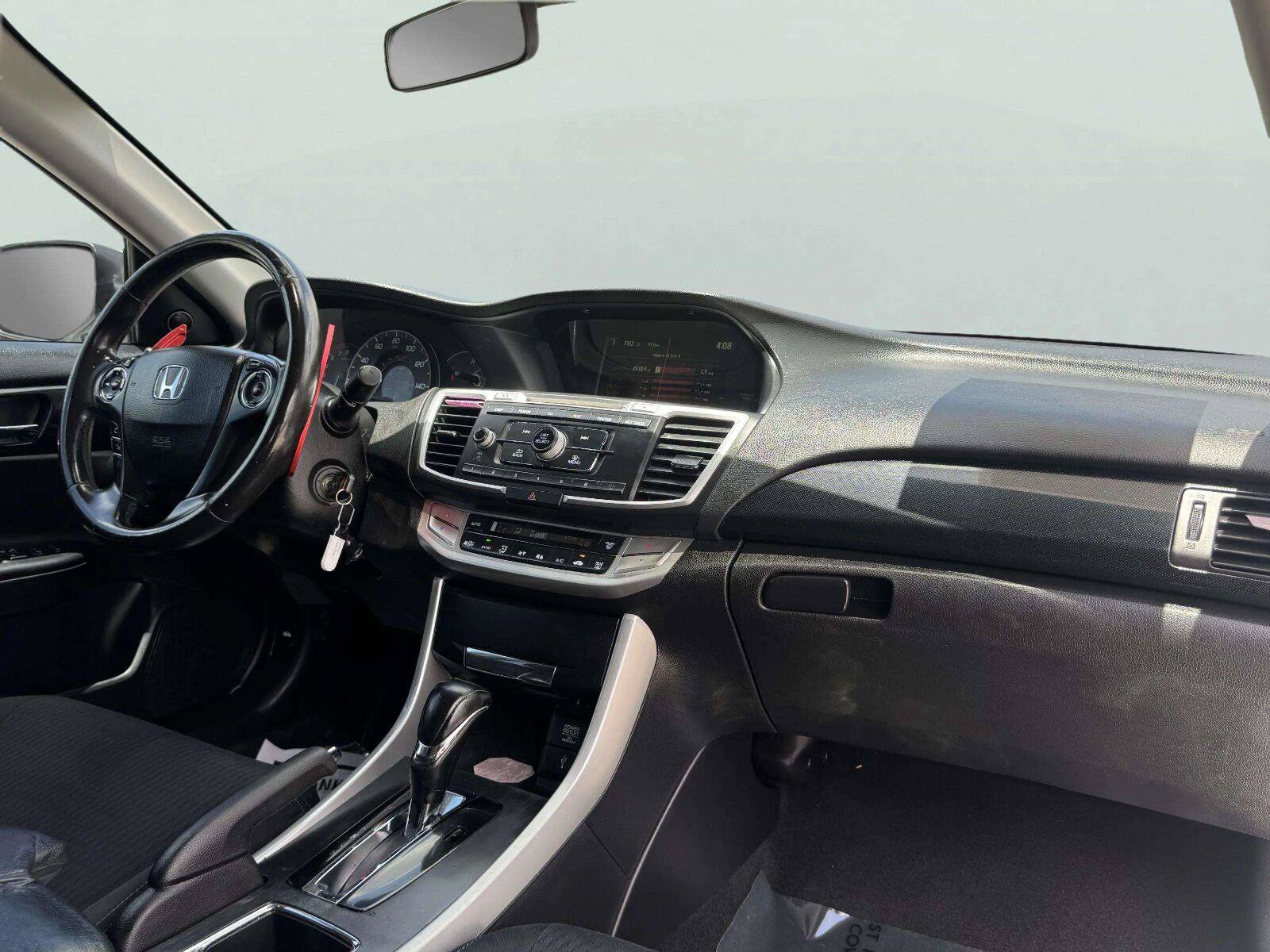 Used 2013 Honda Accord Sport image 59