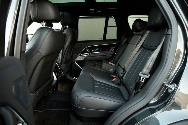 New 2026 Land Rover Range Rover SE image 31