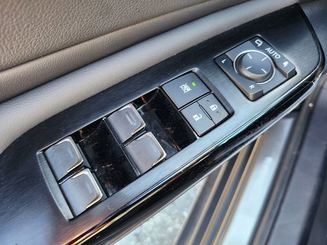 Used 2022 Lexus ES 350 w/ Premium Package image 34