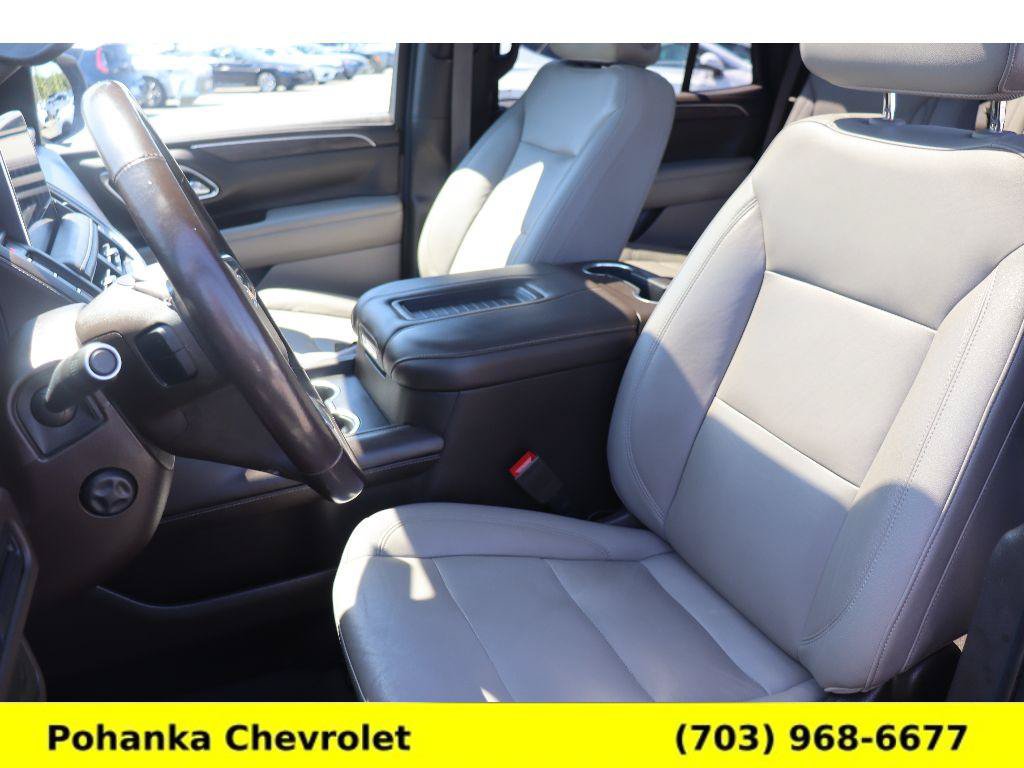 Used 2021 Chevrolet Tahoe LT w/ LT Signature Plus Package AWD/4WD image 26