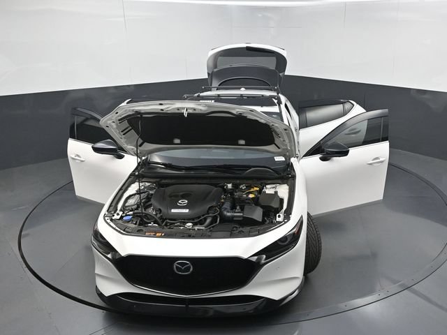 Certified 2024 MAZDA MAZDA3 Hatchback w/Premium Plus Pkg AWD/4WD image 43