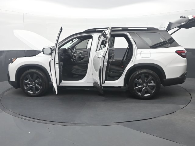 New 2026 Honda Pilot Sport image 37