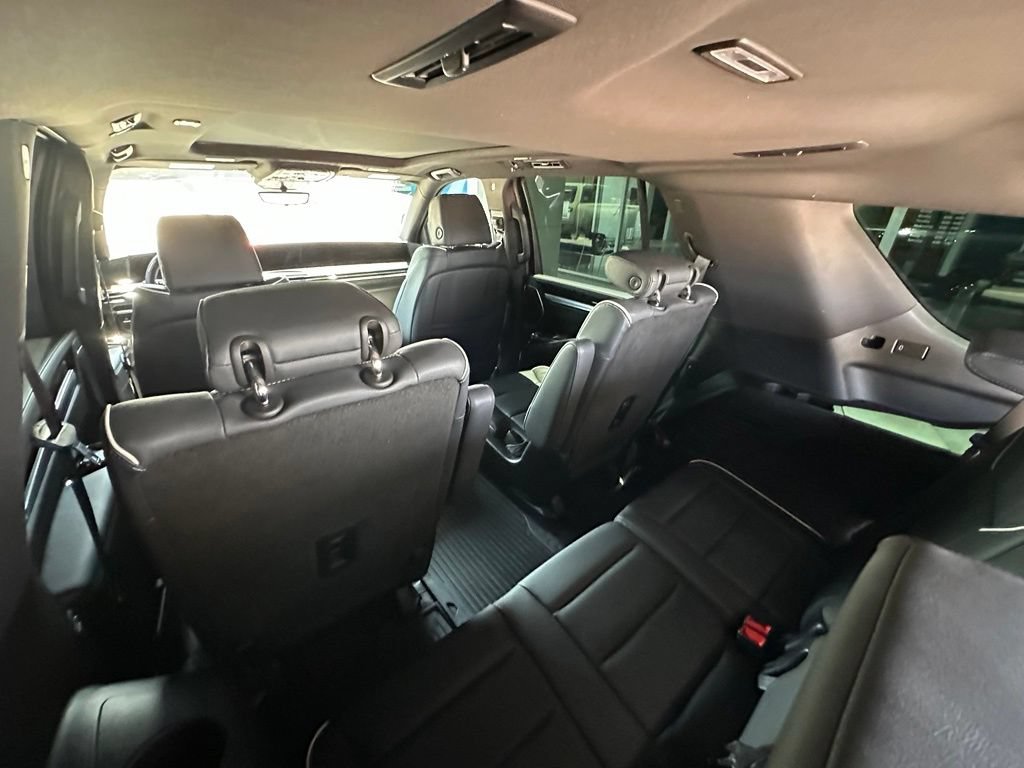 Used 2025 Cadillac Escalade Sport RWD image 20