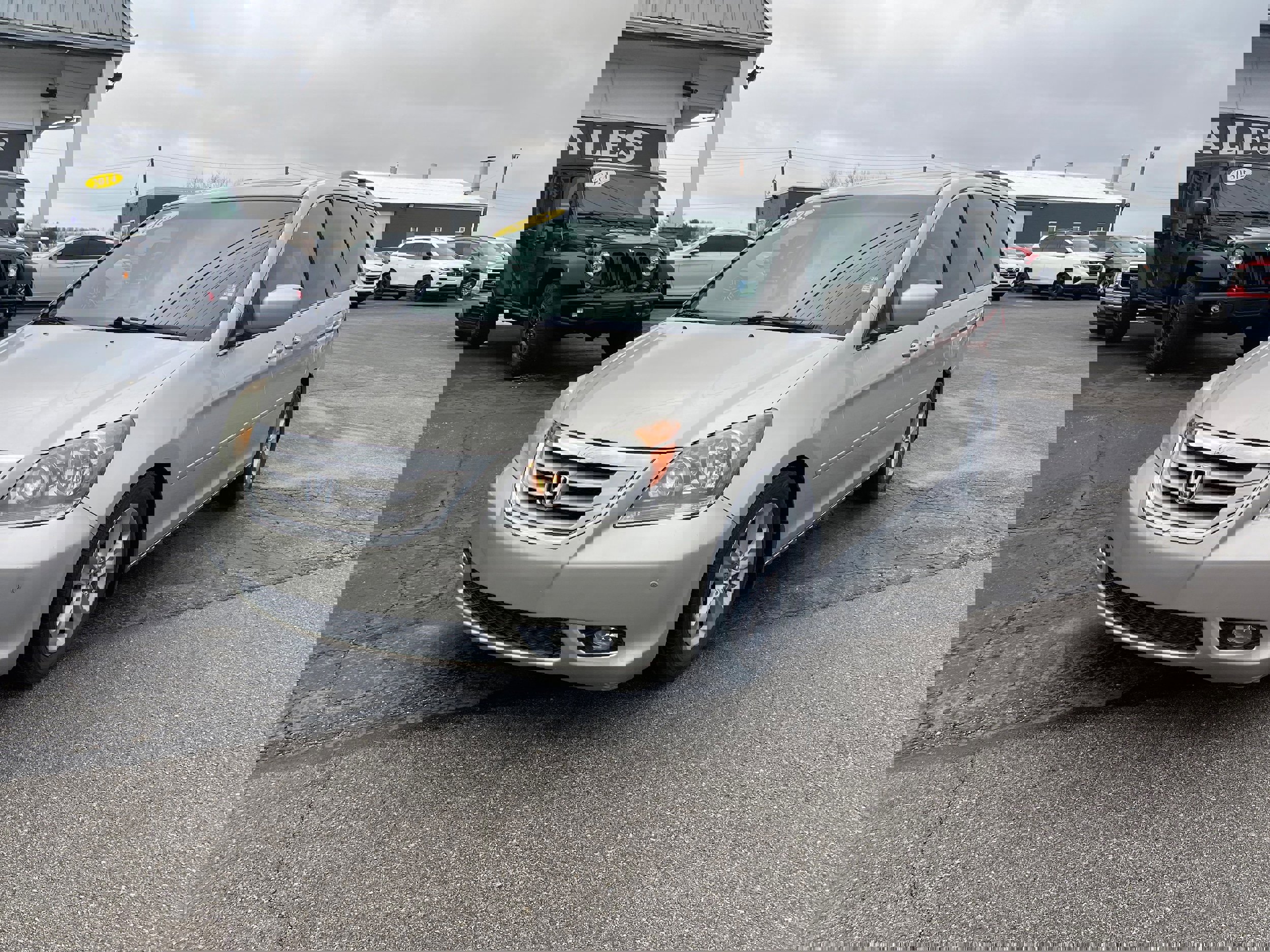 Used 2008 Honda Odyssey Touring image 1