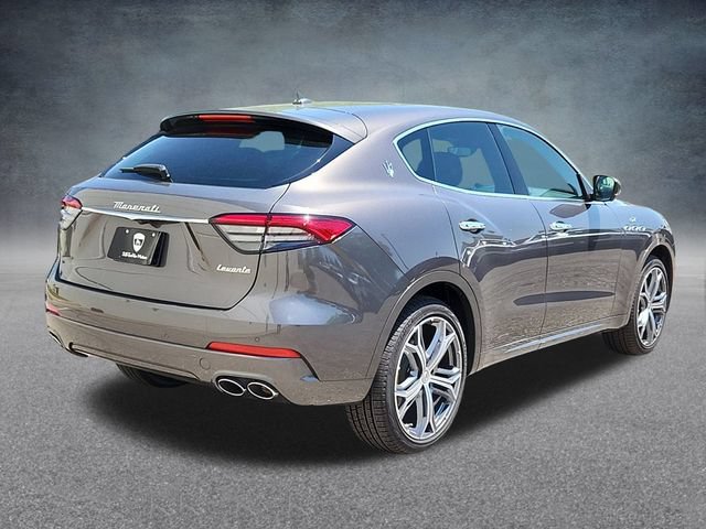 New 2023 Maserati Levante GT AWD/4WD image 3