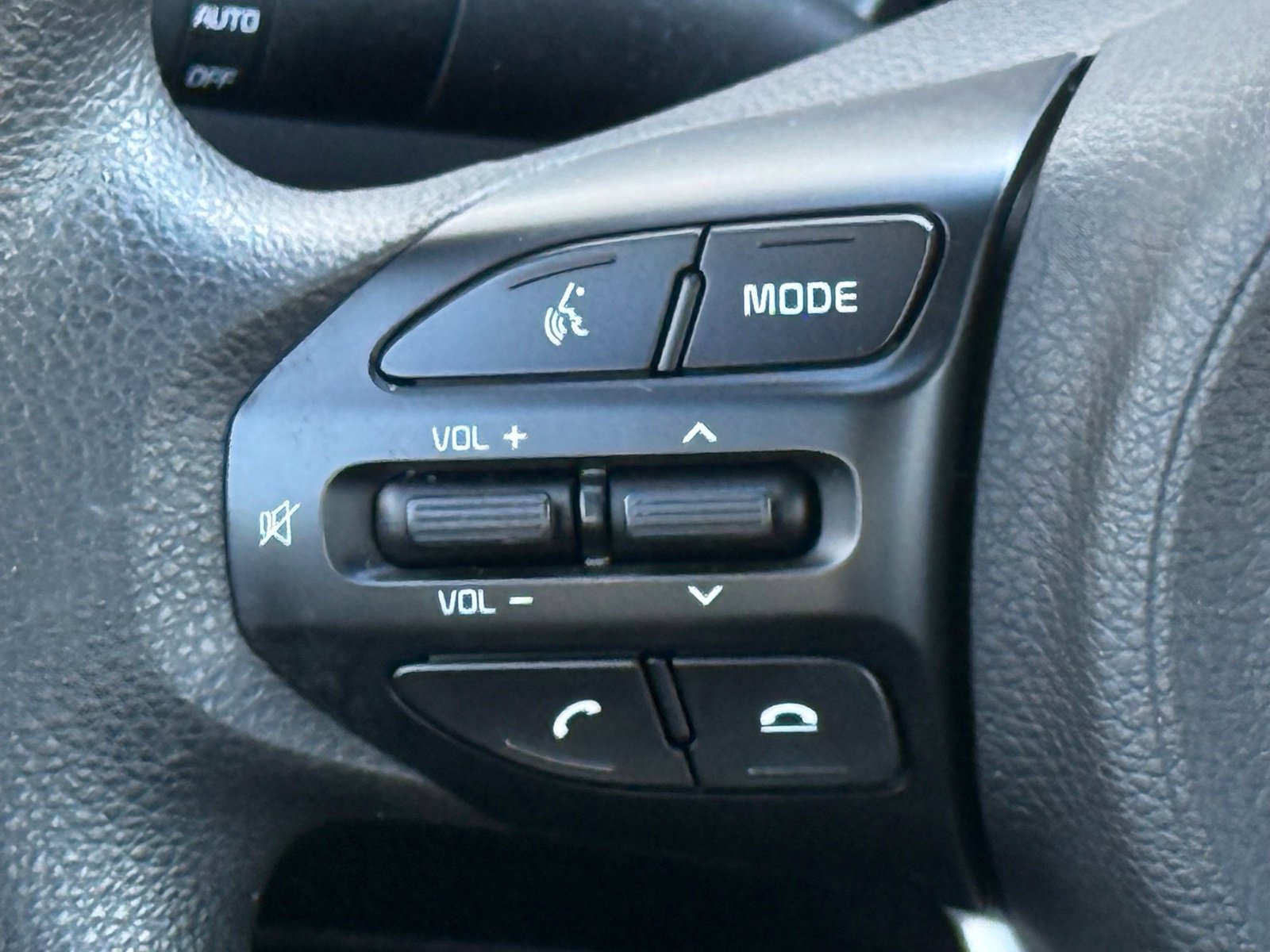 Used 2020 Kia Rio S FWD image 30