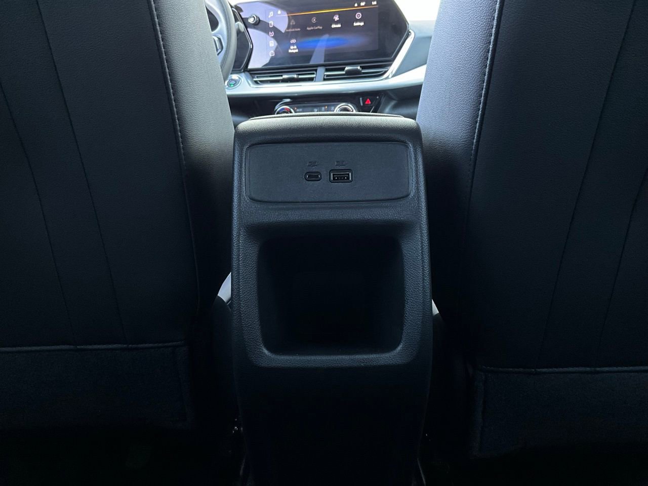 Used 2025 Chevrolet Trax LT image 12