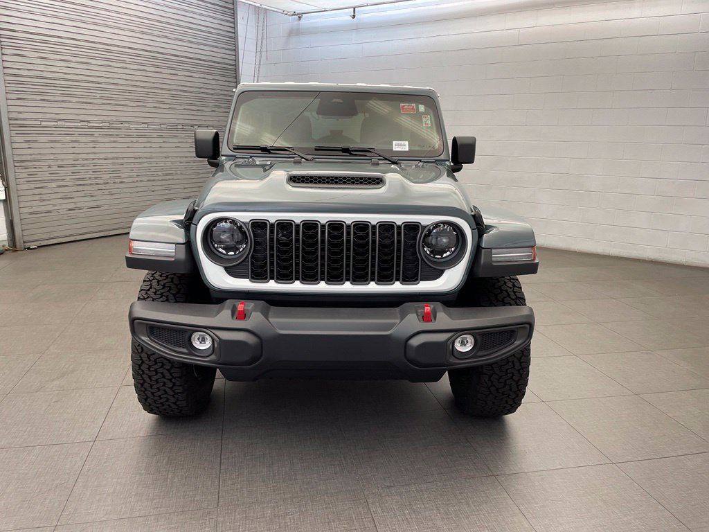 New 2026 Jeep Wrangler Unlimited Rubicon w/ Whitecap Package AWD/4WD image 6