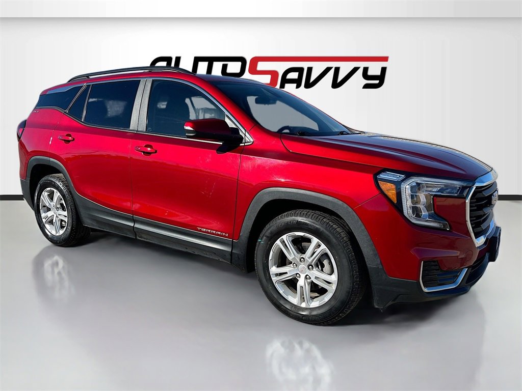 Used 2022 GMC Terrain SLE w/ Driver Convenience Package