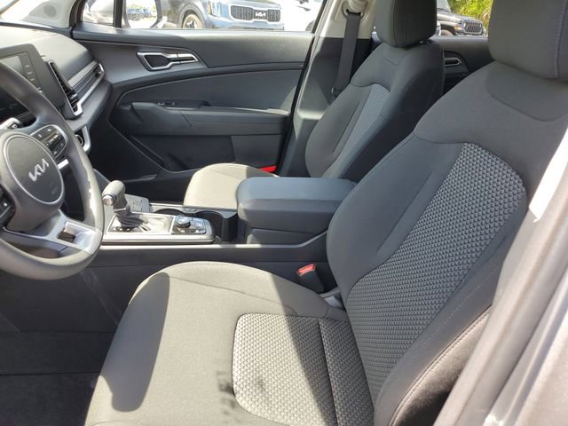 Certified 2025 Kia Sportage LX image 14
