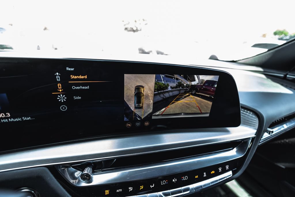 Used 2024 Cadillac Lyriq Sport RWD image 14