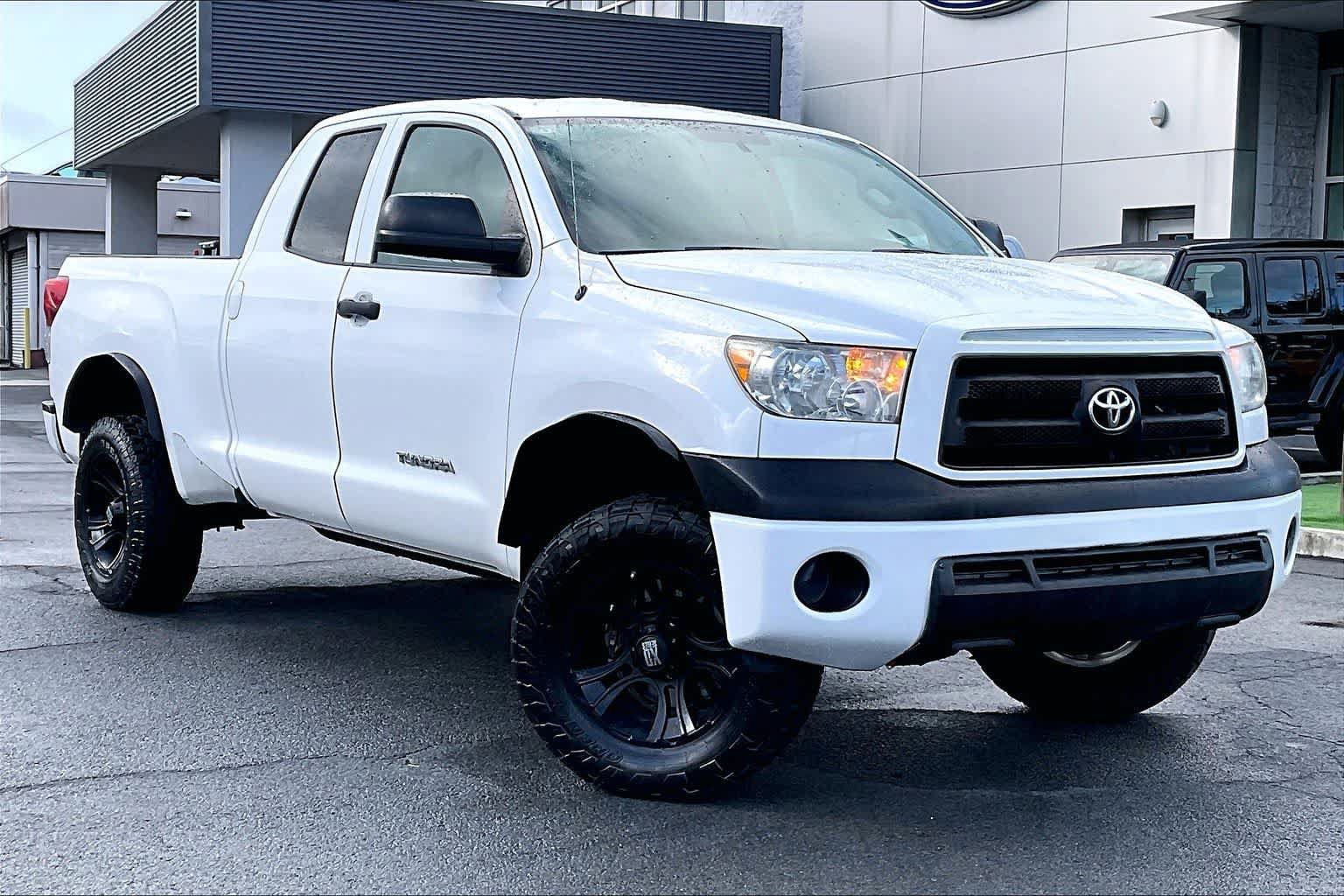 Used 2013 Toyota Tundra 2WD Double Cab w/ Tow Pkg image 21