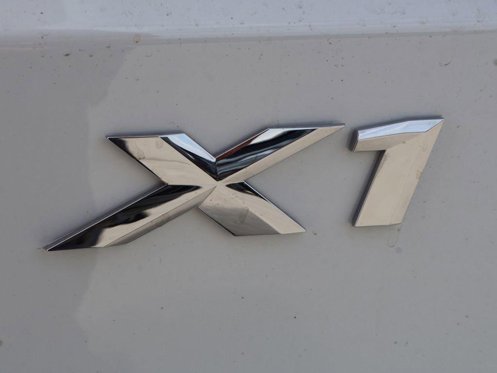 New 2025 BMW X1 xDrive28i w/ Technology Package image 24