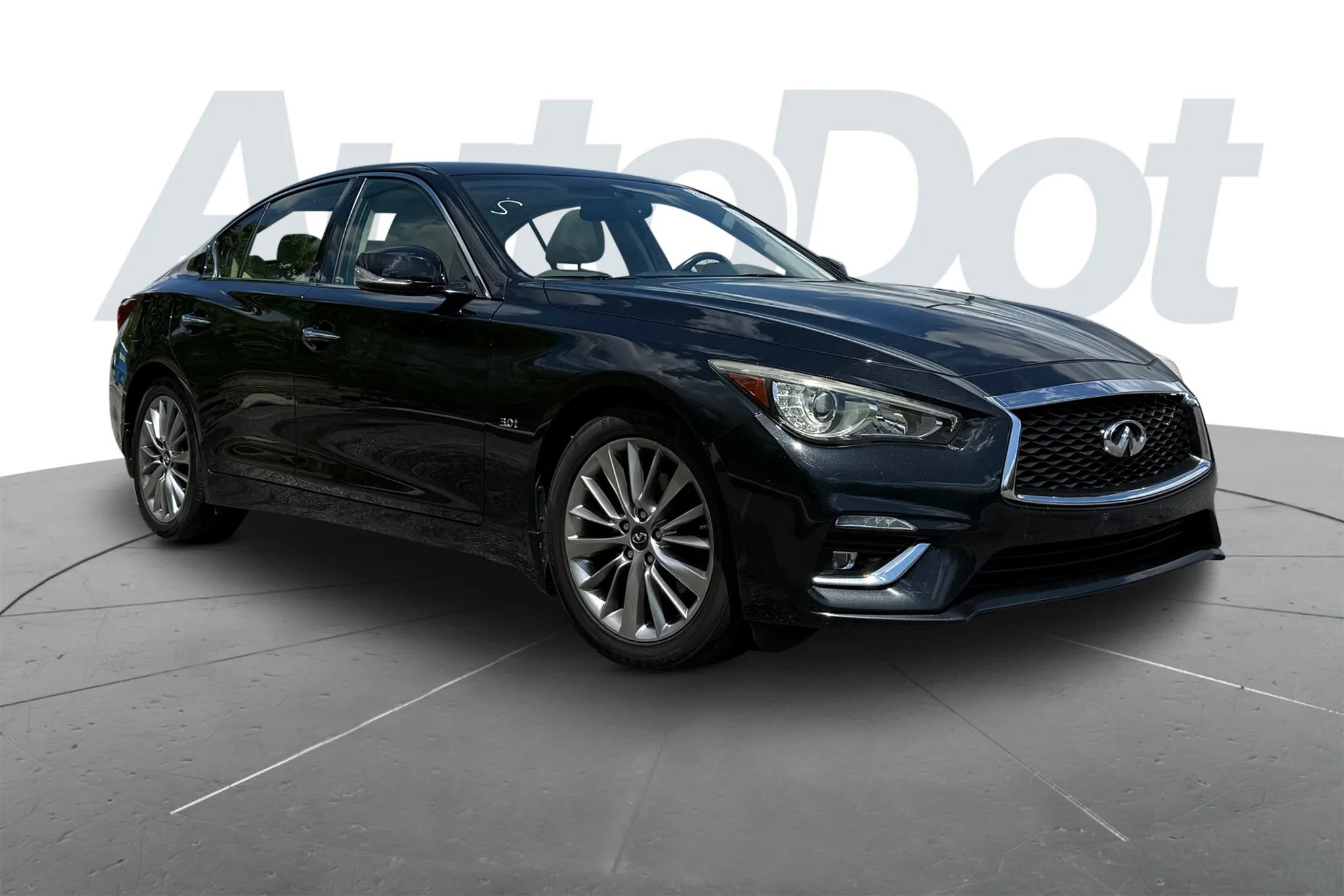 Used 2018 INFINITI Q50 Luxe w/ Essential Package (3.0T Luxe)