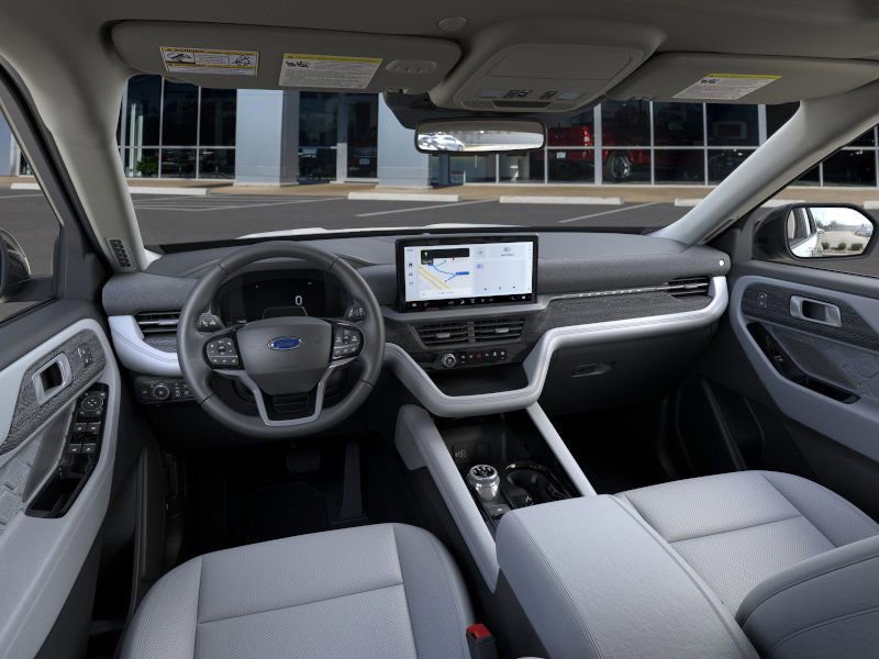 Used 2026 Ford Explorer Platinum w/ LUX Leather Package image 17