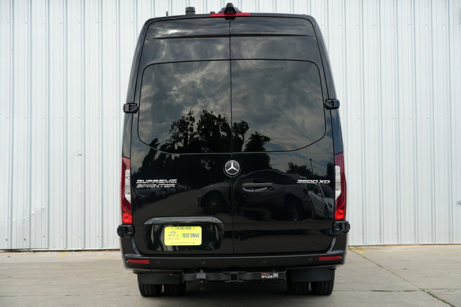 Used 2023 Mercedes-Benz Sprinter 3500 image 11