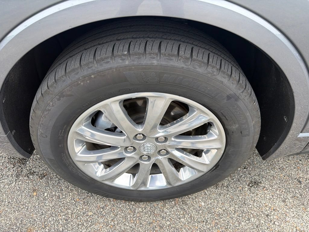 Used 2019 Buick Envision Essence AWD/4WD image 12