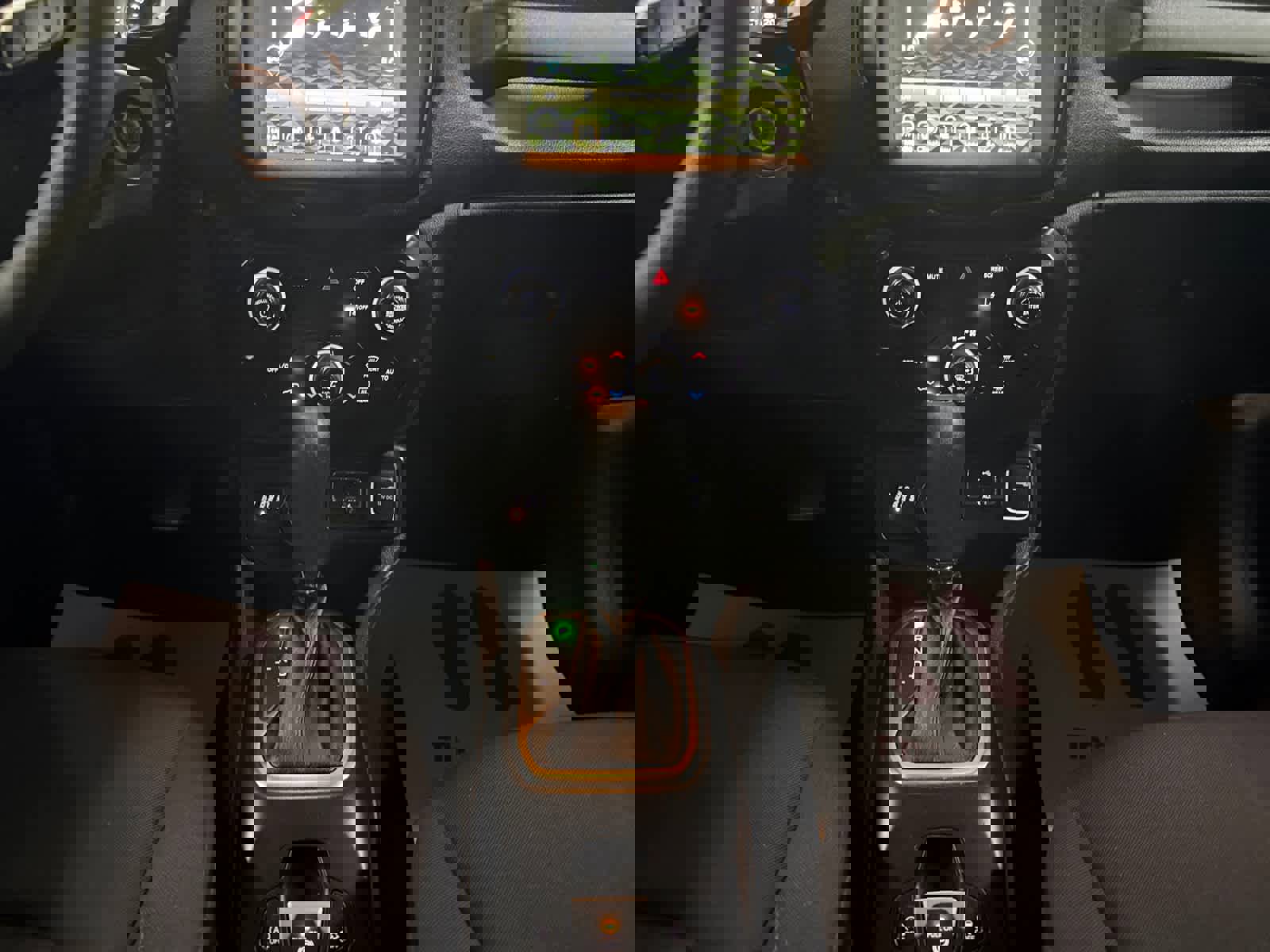 Used 2023 Jeep Renegade Latitude image 18