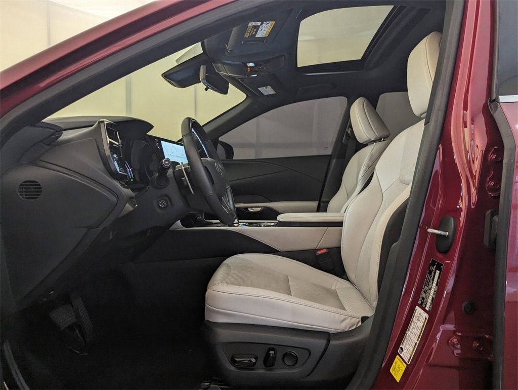 Used 2023 Lexus RX 350h image 6