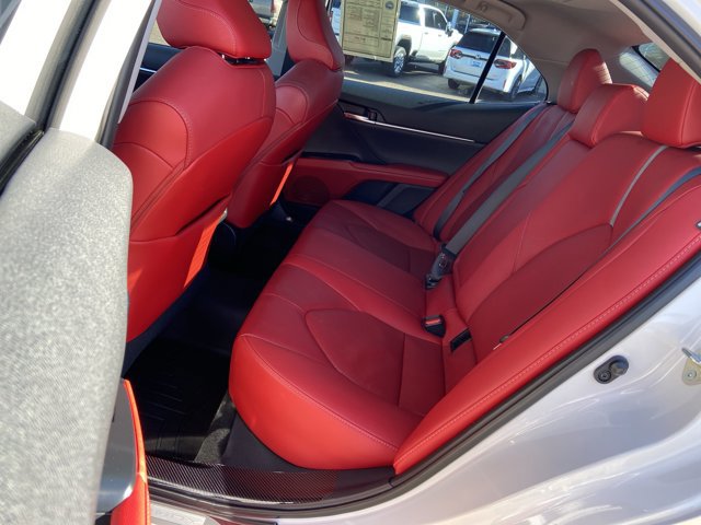 Used 2020 Toyota Camry XSE image 15