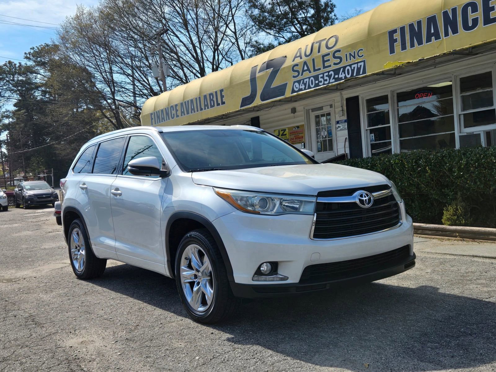 Used 2014 Toyota Highlander Limited FWD image 1