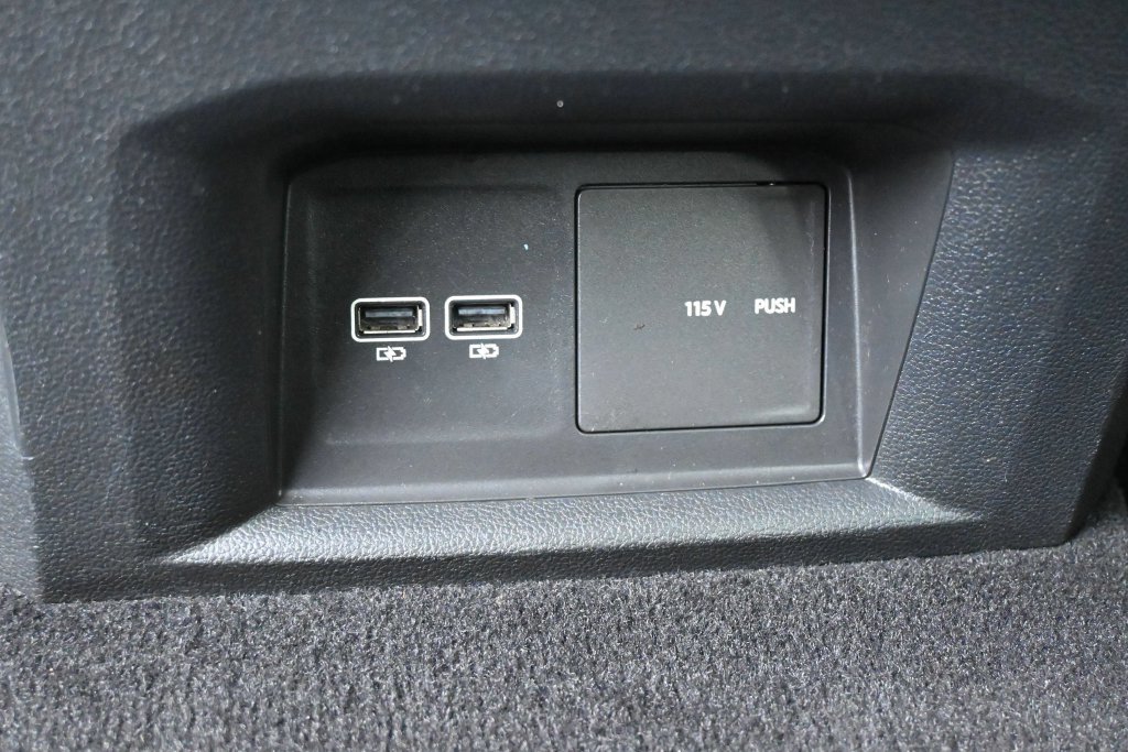 Used 2021 Volkswagen Atlas SE AWD/4WD image 17