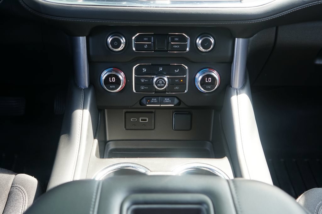 Used 2022 GMC Yukon SLE AWD/4WD image 20