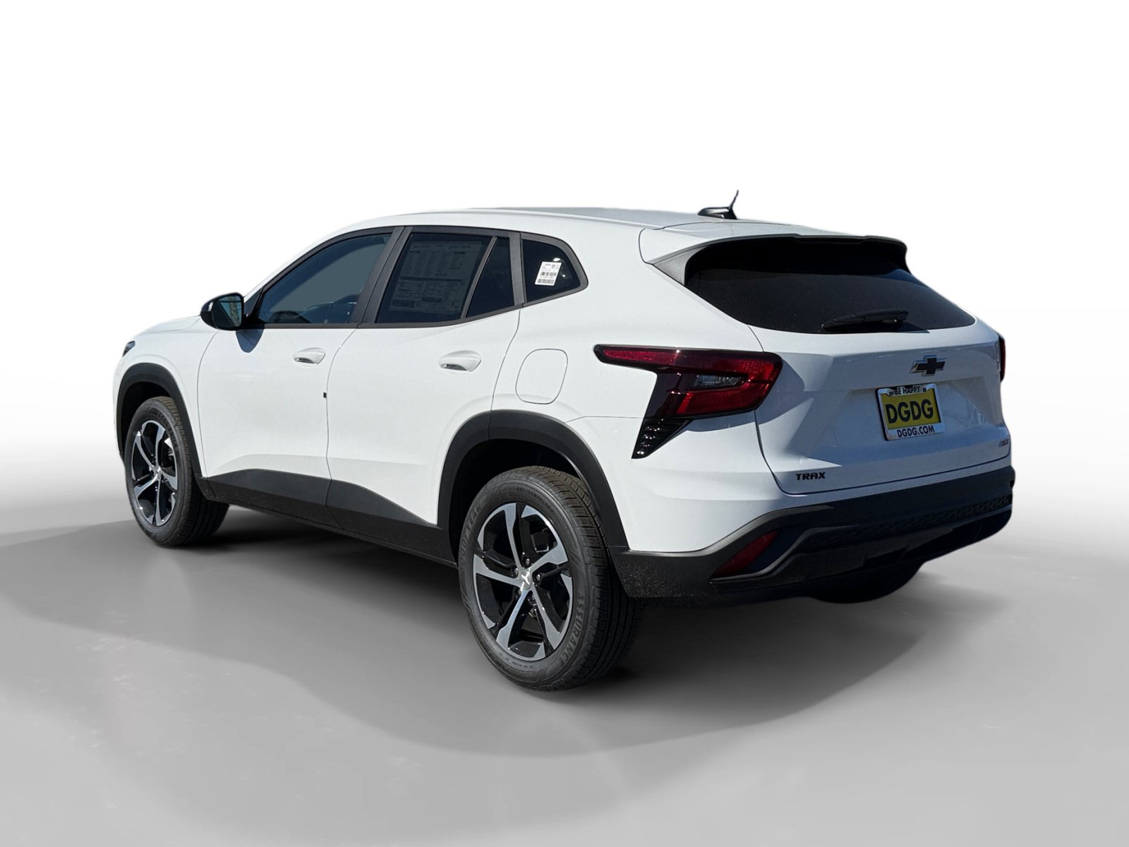 New 2026 Chevrolet Trax RS w/ Driver Confidence Package FWD image 3