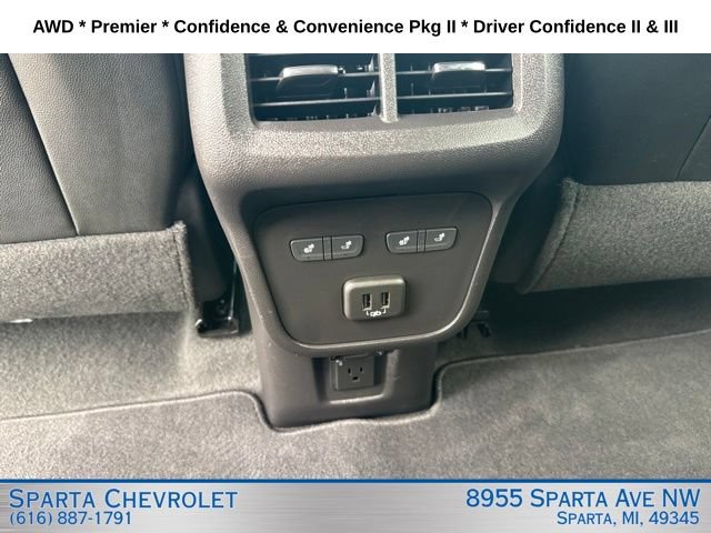 Used 2024 Chevrolet Equinox Premier AWD/4WD image 37